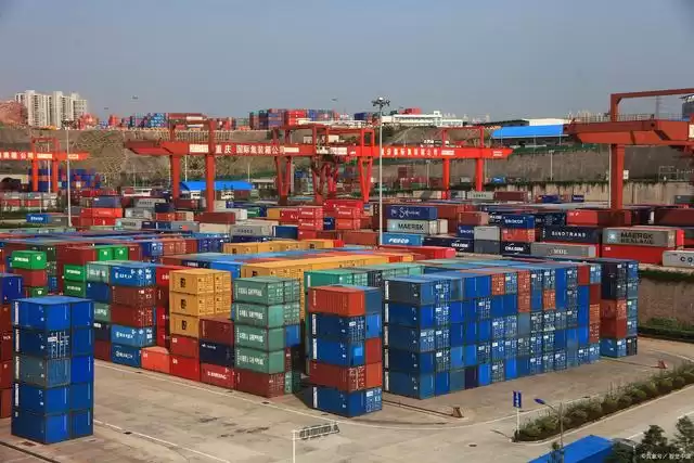 插图2–海运市场动态:船公司宣布 12 月“淡季涨价”–全球国际货物代理有限公司