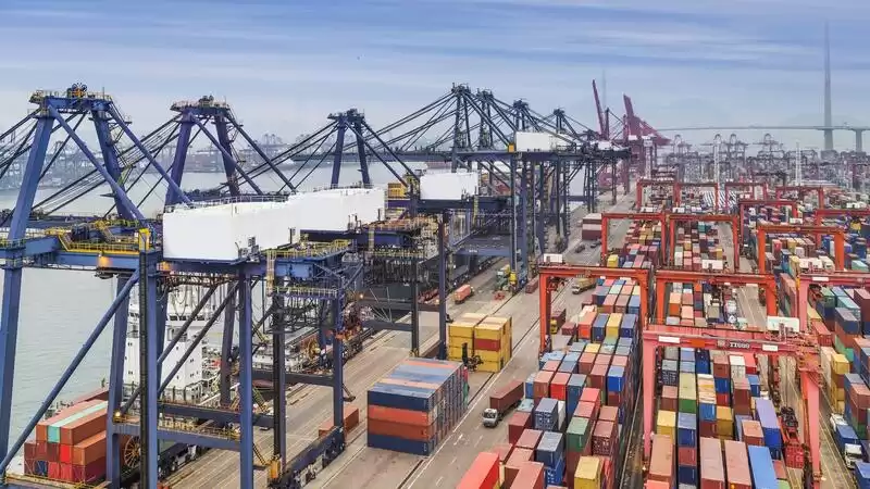 图2–2025 年全球航运业前景与挑战：多维度变革重塑国际物流–全球国际货物代理有限公司