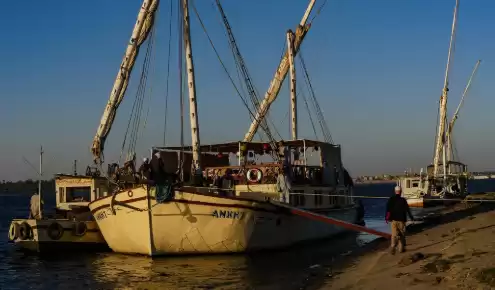 图1–沉默甲板下的危机：谁在为全球贸易的“韧性”买单？–全球国际货物代理有限公司