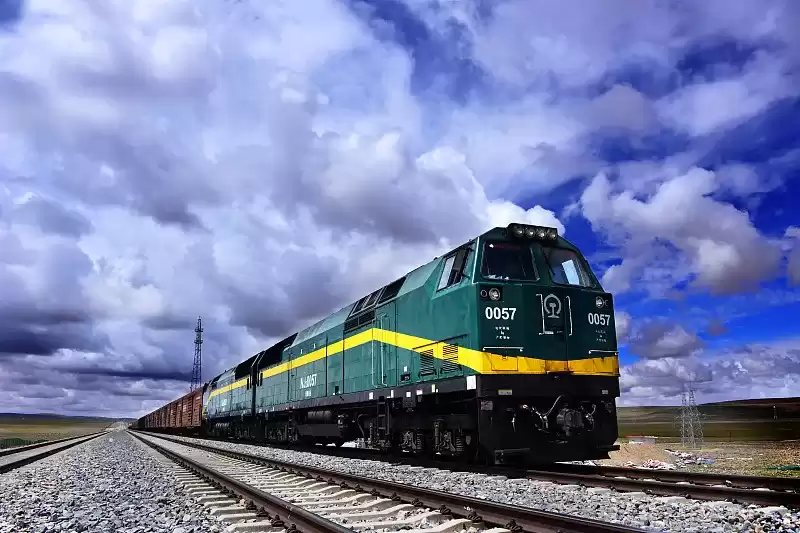 图2–不用求人！揭秘铁路“金牌管家”：一张合同，从家门直送客户门！–全球国际货物代理有限公司